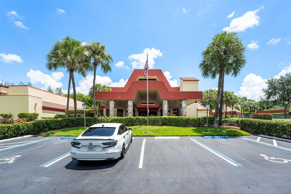 3251 Holiday Springs Boulevard #206 Margate, FL 33063