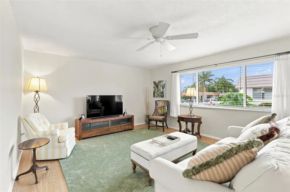 2407 RIVERBLUFF PARKWAY #V-226 Sarasota, FL 34231