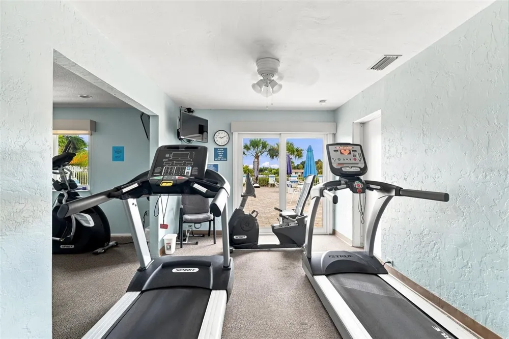 2407 RIVERBLUFF PARKWAY #V-226 Sarasota, FL 34231