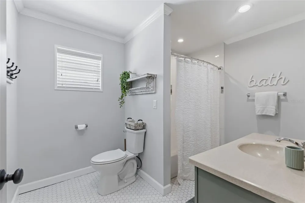 1120 1ST AVENUE Safety Harbor, FL 34695