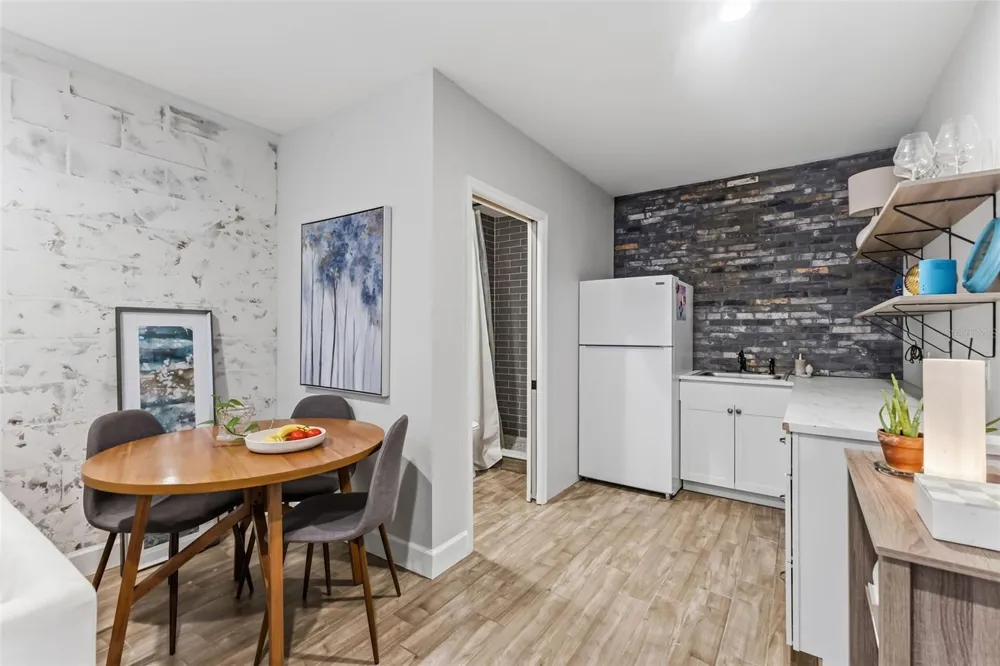 1120 1ST AVENUE Safety Harbor, FL 34695