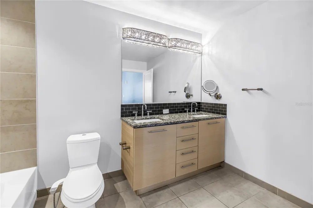 400 4TH AVENUE S #701 St Petersburg, FL 33701