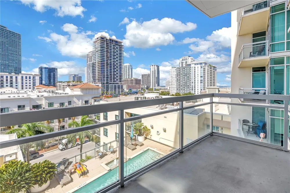 400 4TH AVENUE S #701 St Petersburg, FL 33701