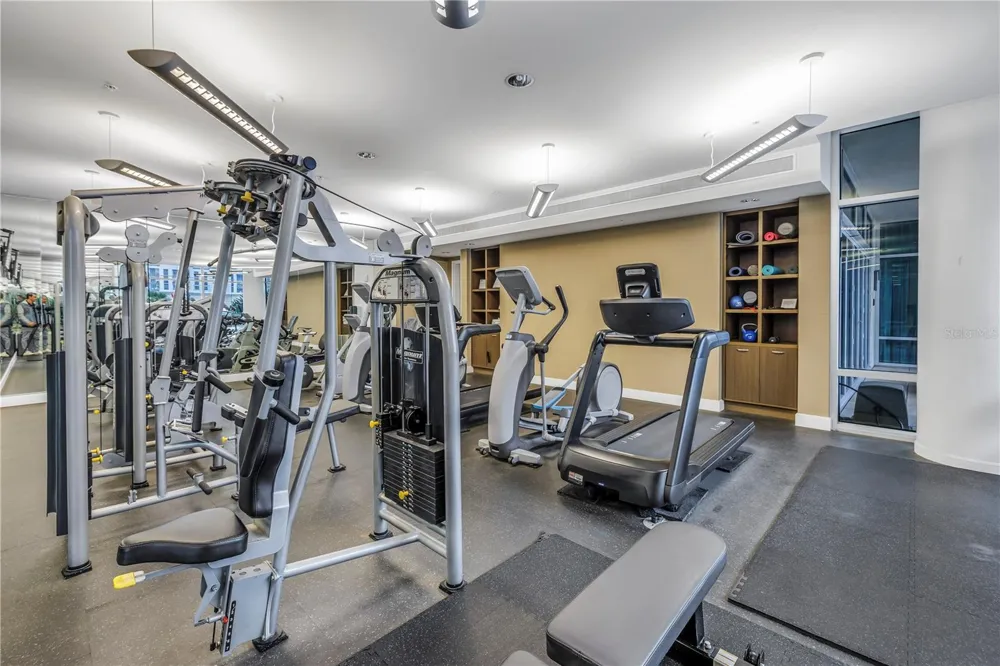 400 4TH AVENUE S #701 St Petersburg, FL 33701