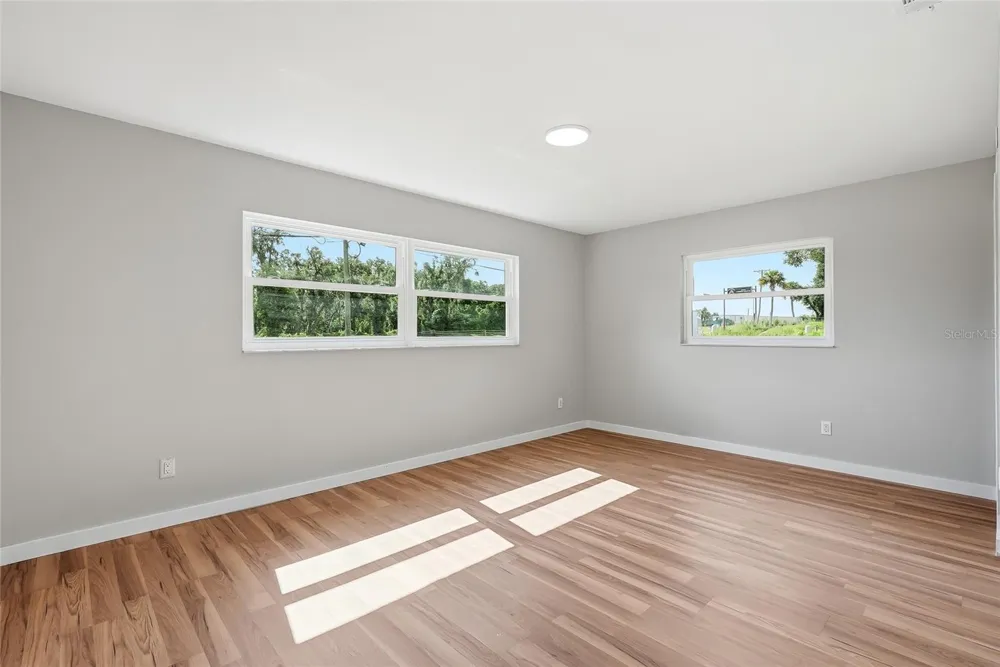 37670 FARR ROAD Dade City, FL 33523