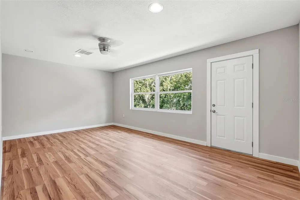 37670 FARR ROAD Dade City, FL 33523