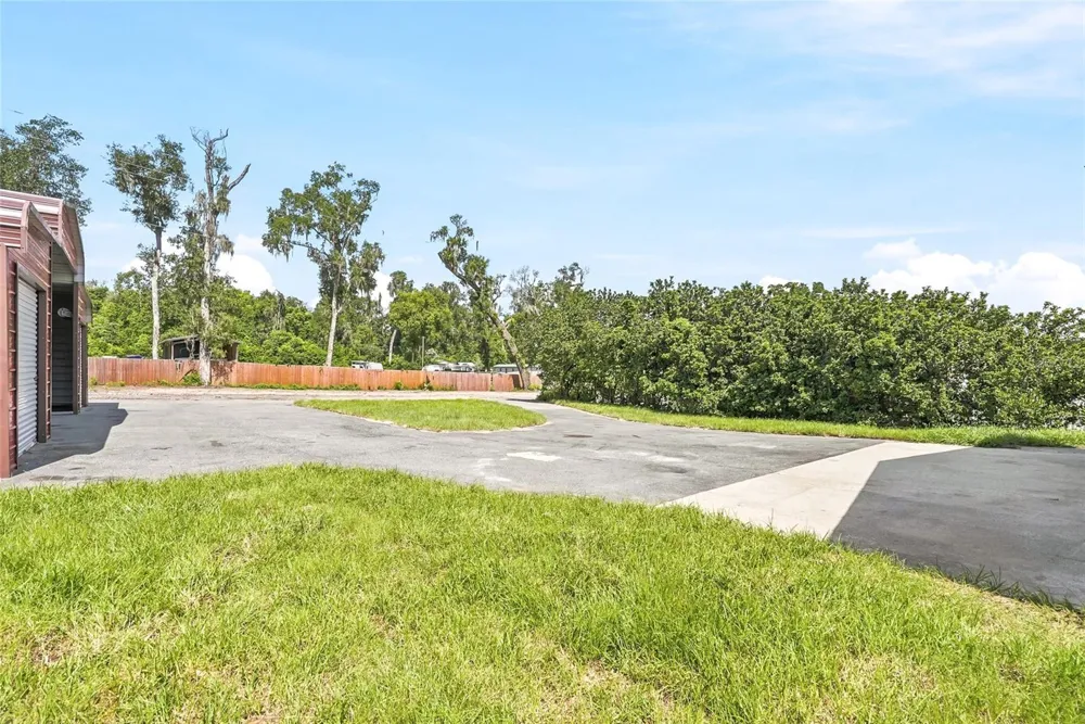 37670 FARR ROAD Dade City, FL 33523