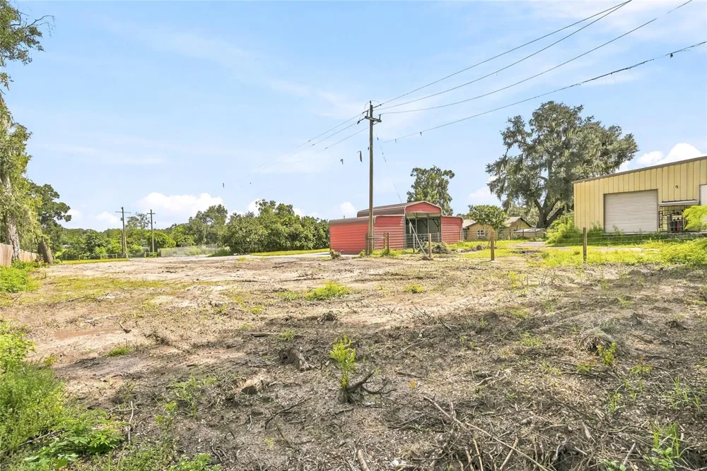 37670 FARR ROAD Dade City, FL 33523