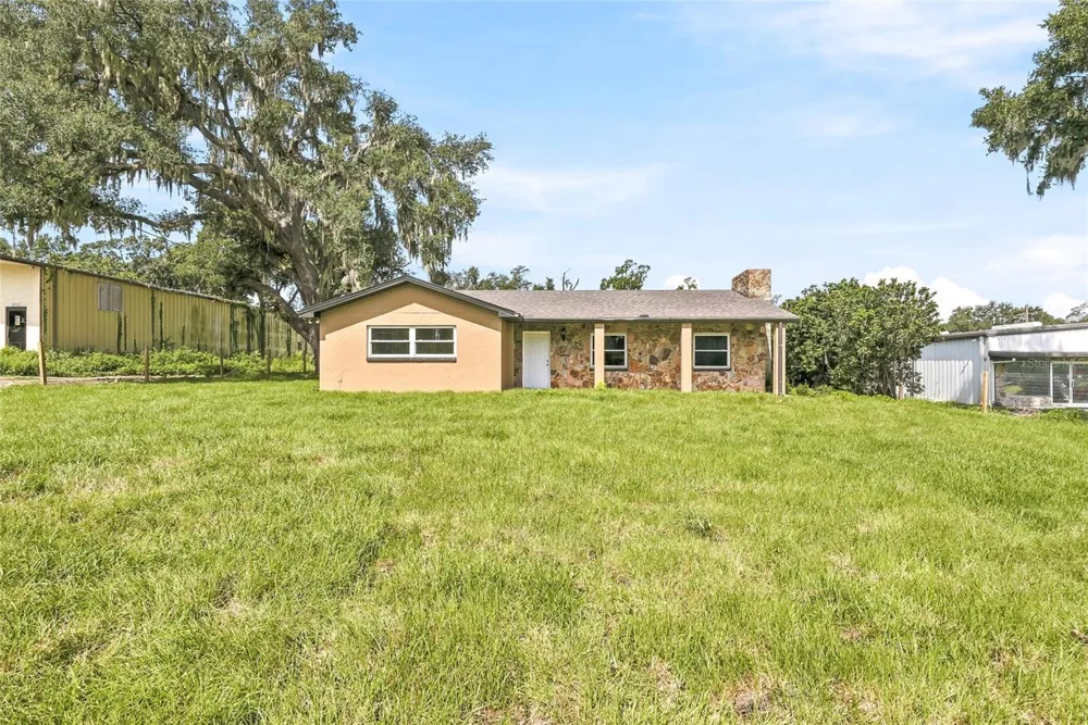 37670 FARR ROAD Dade City, FL 33523