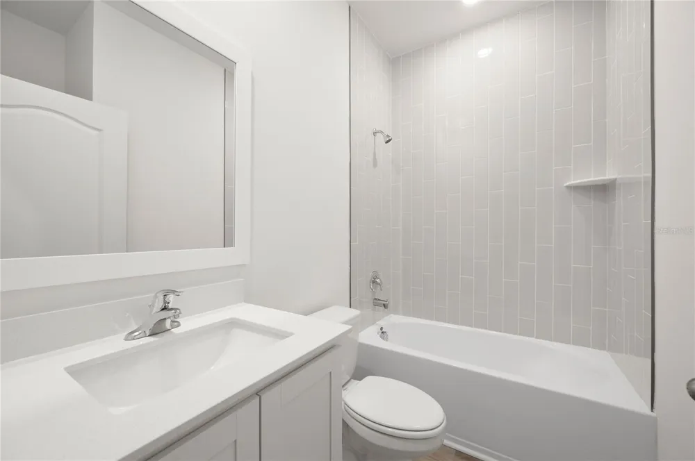 13284 TULA LOOP Astatula, FL 34705