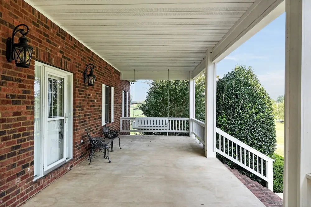 3667 Locke Bend Rd Rock Island, TN 38581