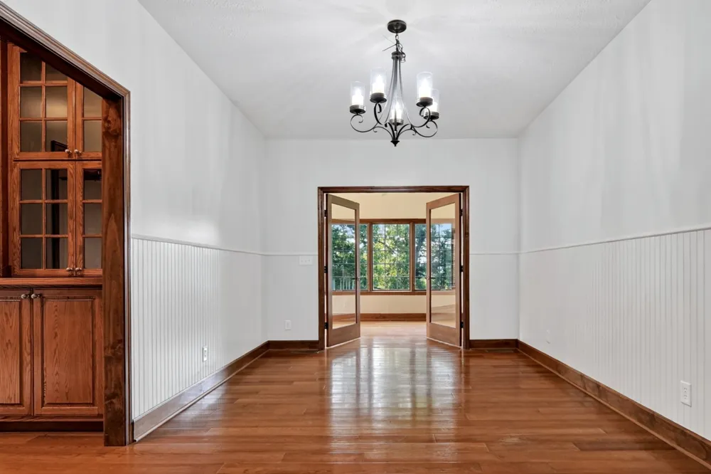 3667 Locke Bend Rd Rock Island, TN 38581