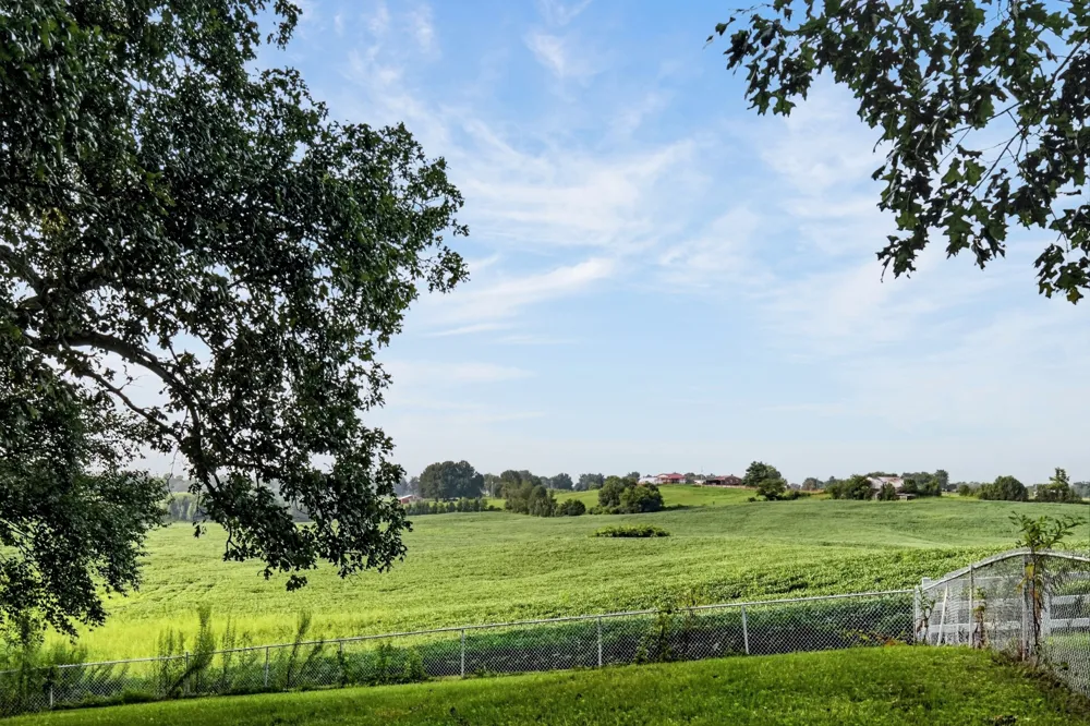 3667 Locke Bend Rd Rock Island, TN 38581