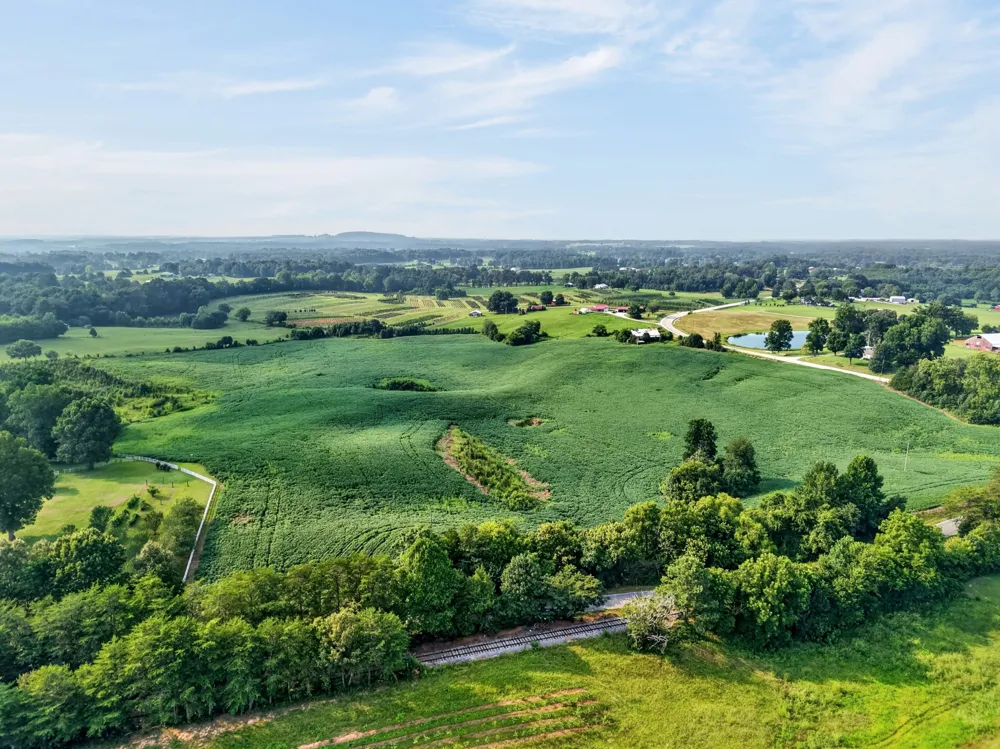3667 Locke Bend Rd Rock Island, TN 38581