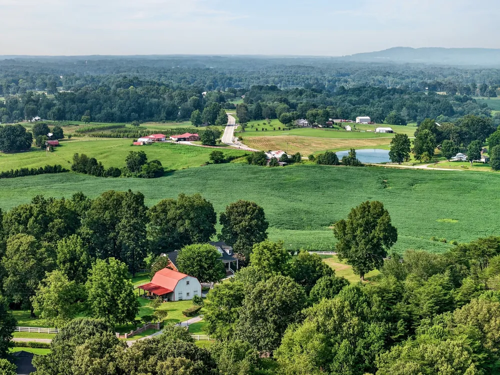 3667 Locke Bend Rd Rock Island, TN 38581