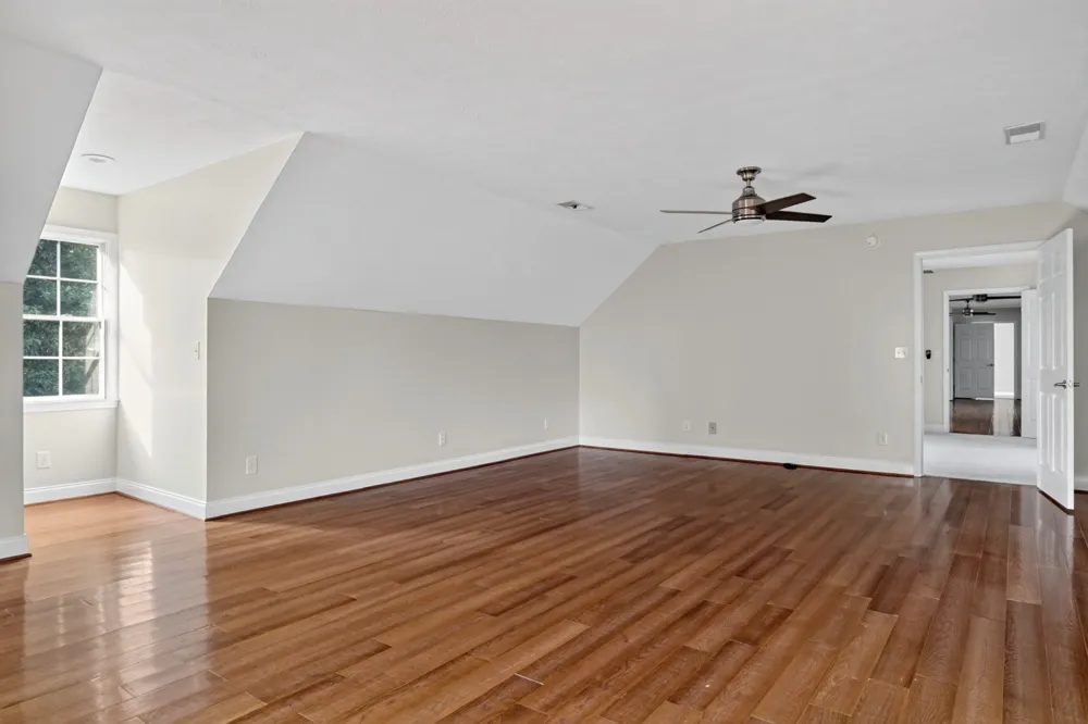3667 Locke Bend Rd Rock Island, TN 38581