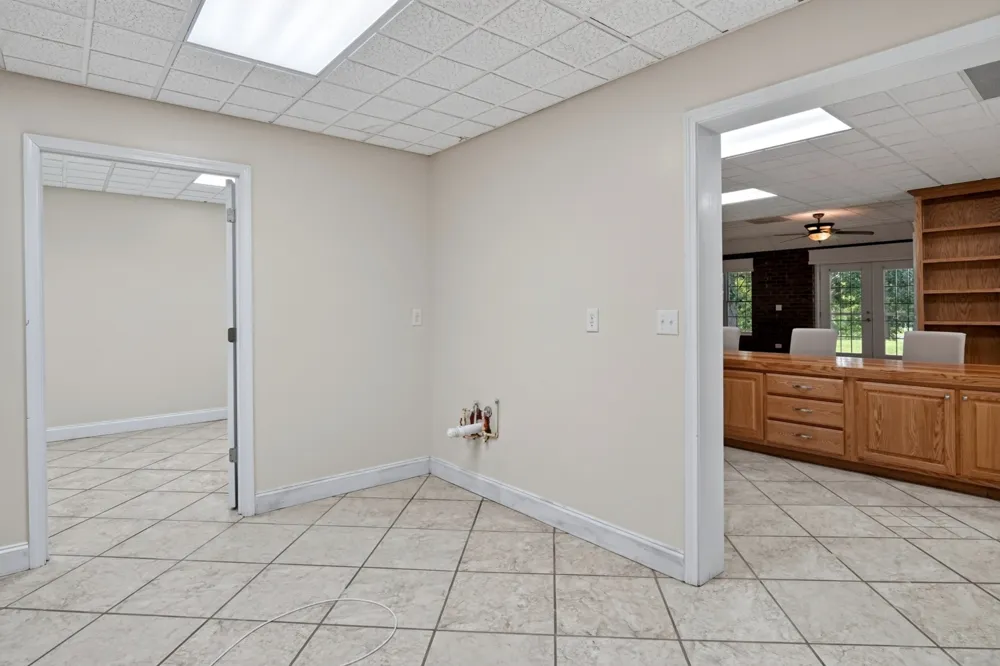 3667 Locke Bend Rd Rock Island, TN 38581