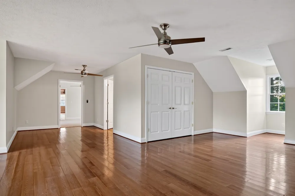 3667 Locke Bend Rd Rock Island, TN 38581
