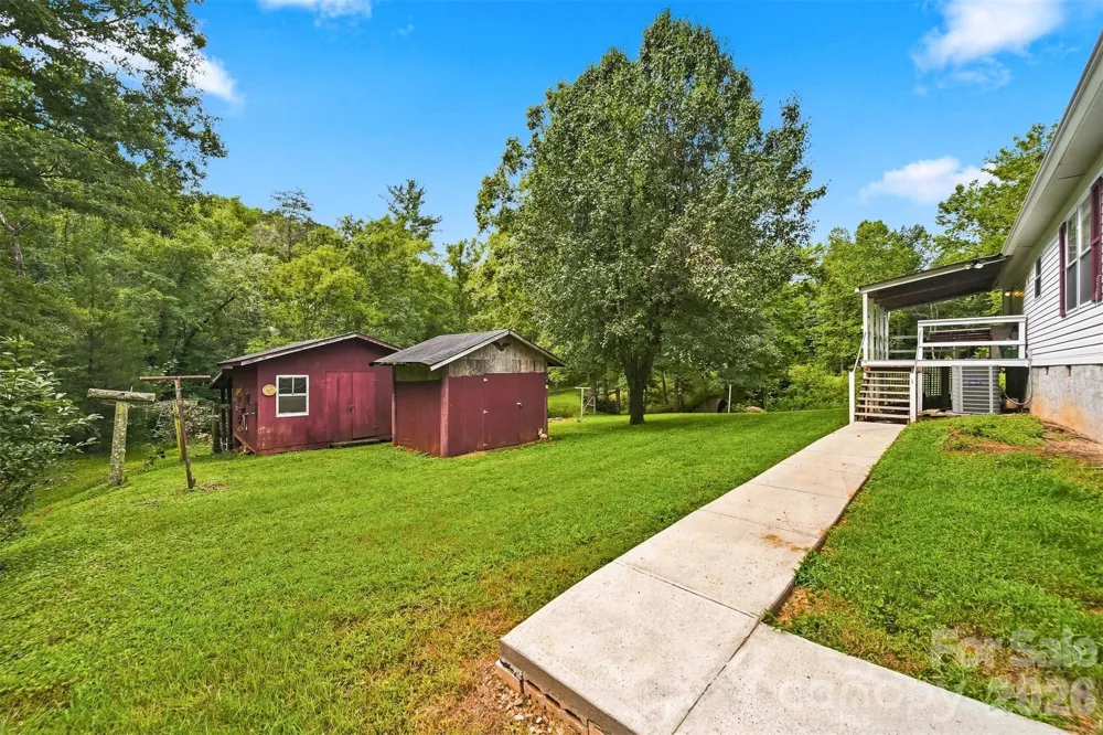 3408 Landis Lane Nebo, NC 28761