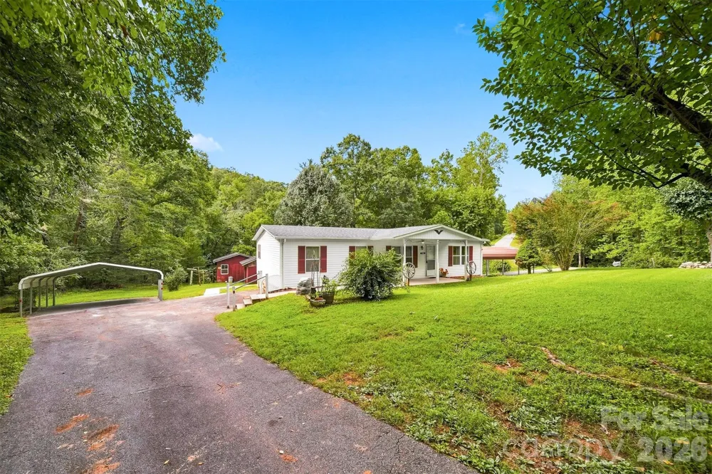 3408 Landis Lane Nebo, NC 28761