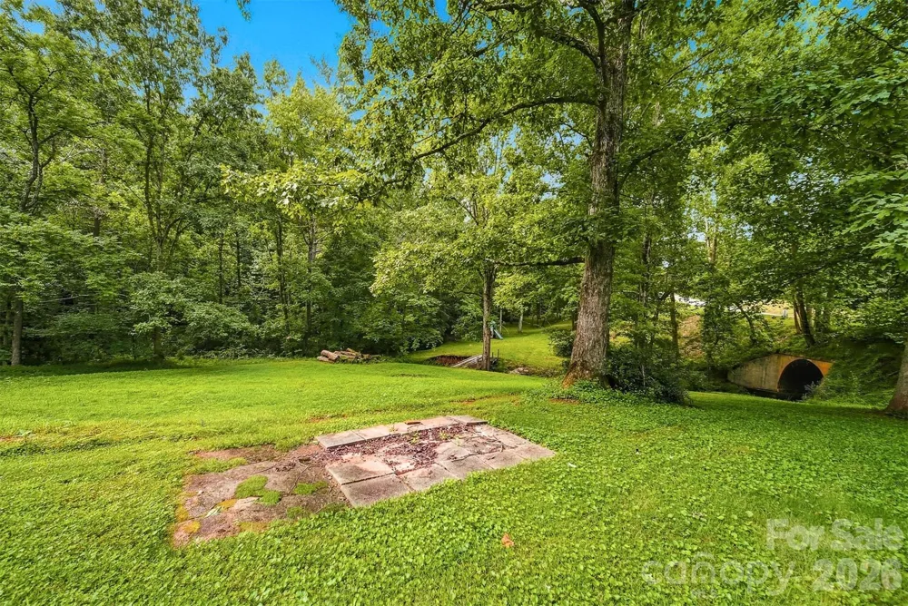 3408 Landis Lane Nebo, NC 28761