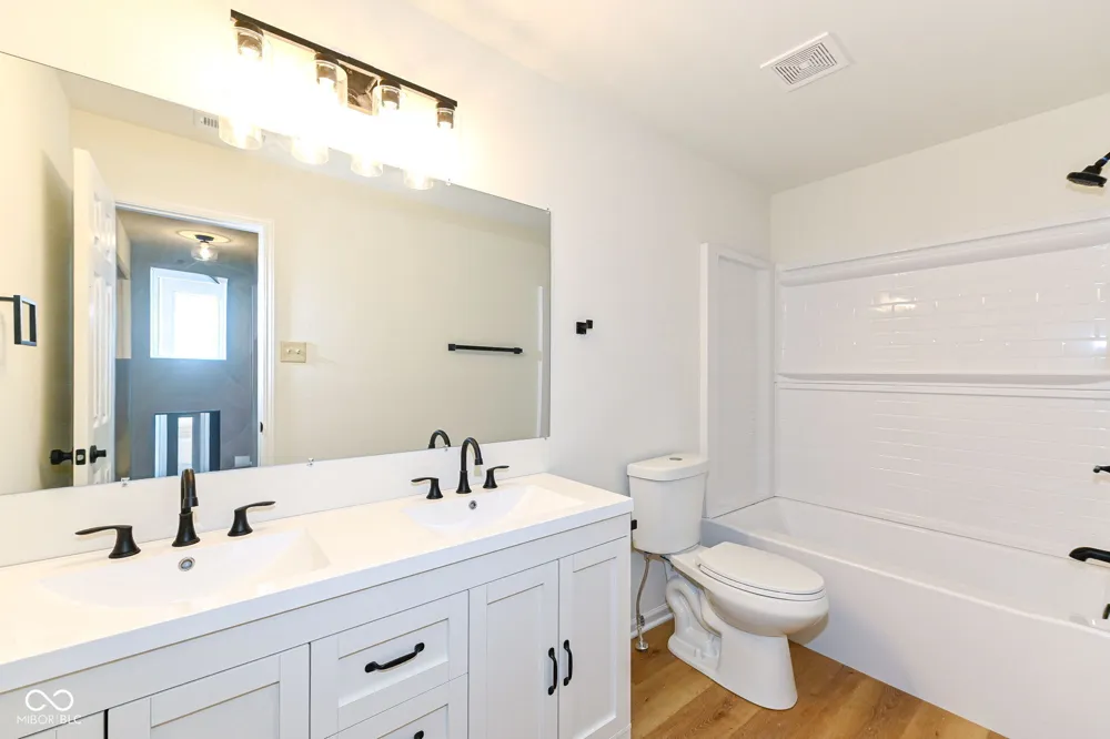 10927 Mansfield Way Ingalls, IN 46048