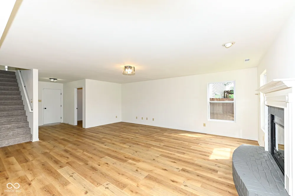 10927 Mansfield Way Ingalls, IN 46048