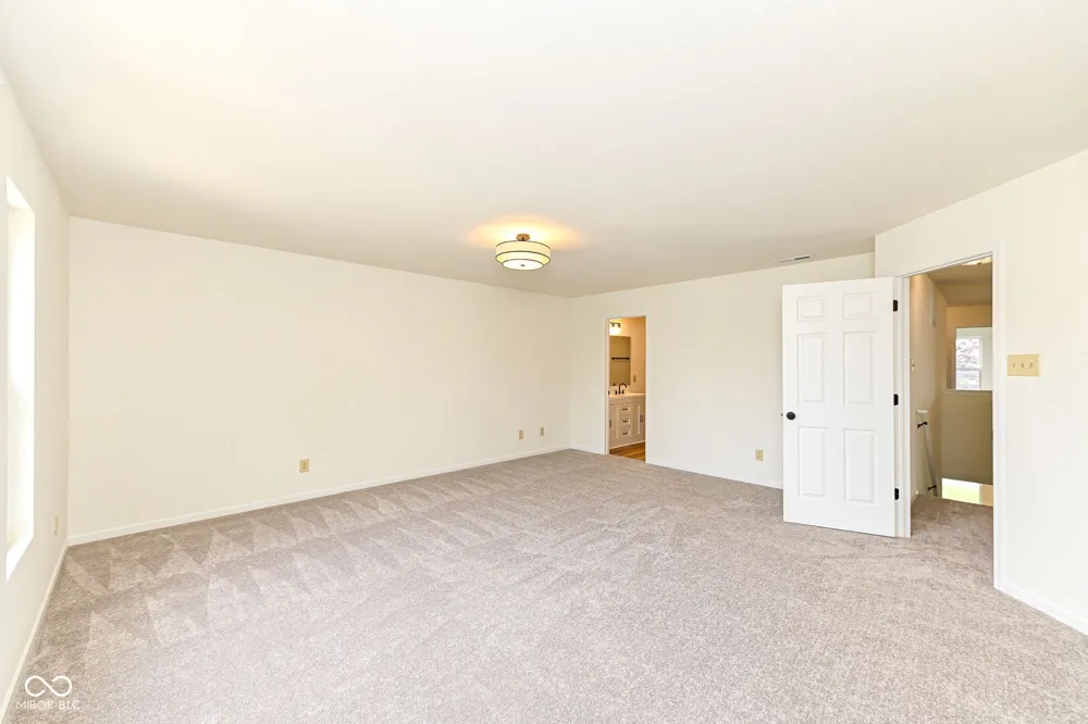 10927 Mansfield Way Ingalls, IN 46048