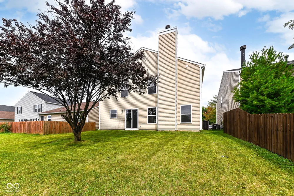 10927 Mansfield Way Ingalls, IN 46048