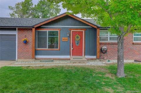 8939 W 91st Place
