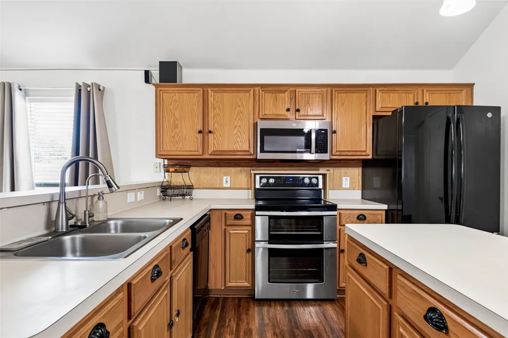 825 Rowdy Drive Royse City, TX 75189
