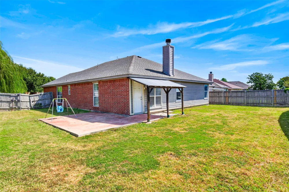825 Rowdy Drive Royse City, TX 75189