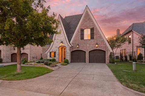 805 Creekview Lane
