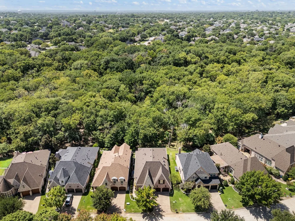 805 Creekview Lane Colleyville, TX 76034