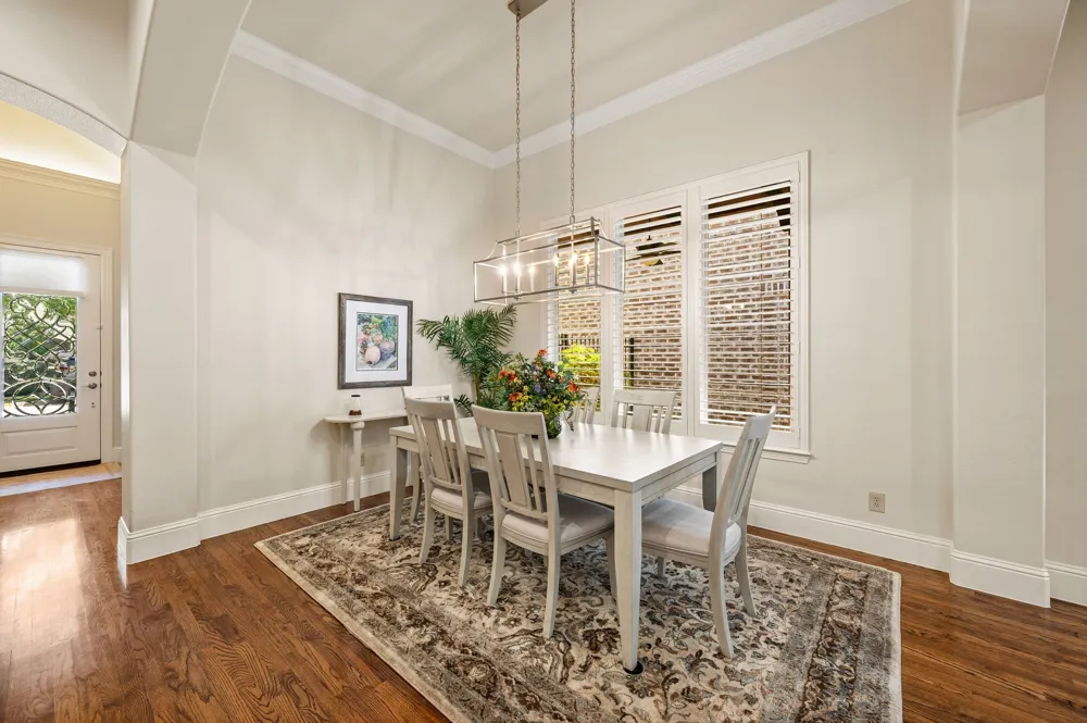805 Creekview Lane Colleyville, TX 76034