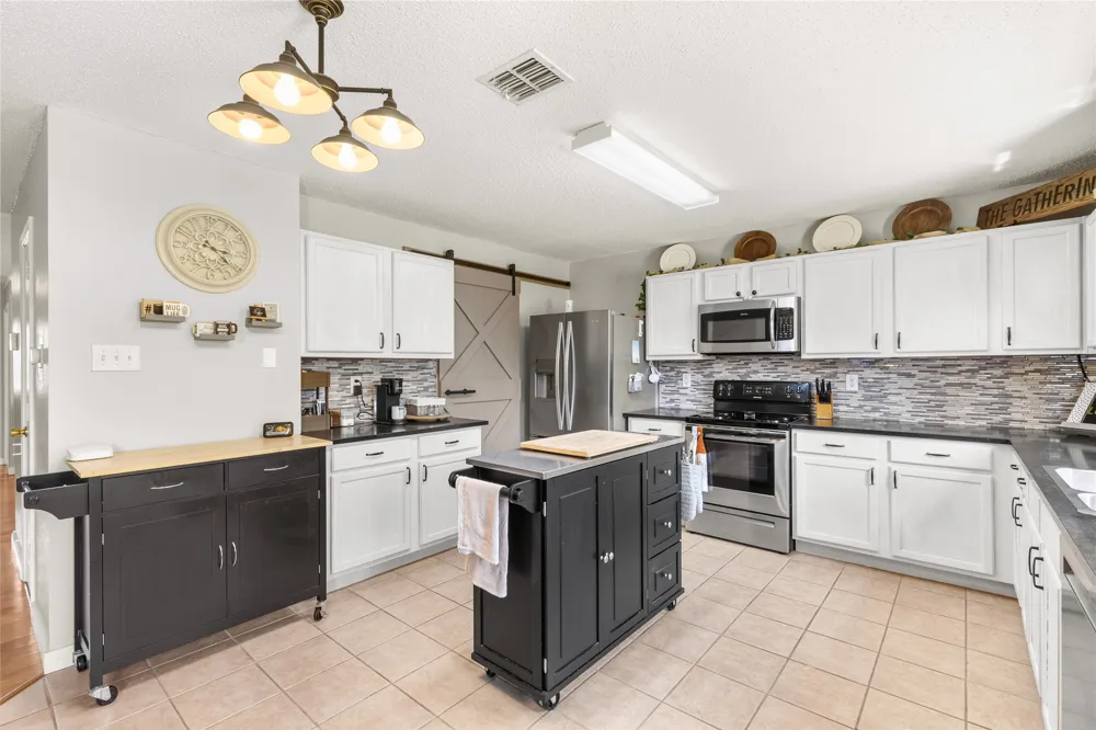 2212 Plum Court Little Elm, TX 75068