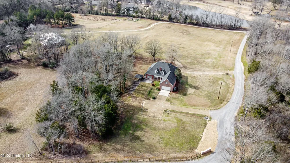 200 Cripple Creek Road Canton, MS 39046