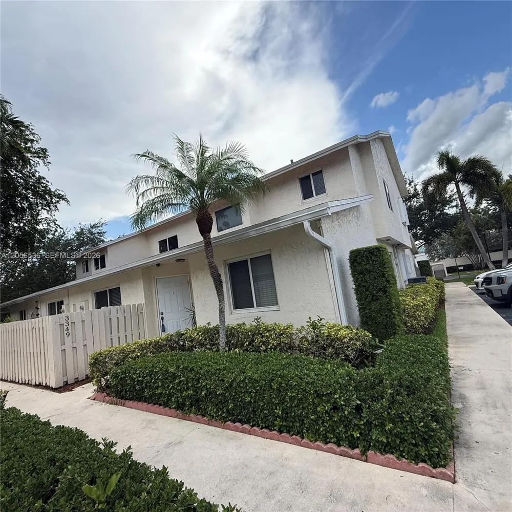 3349 NW 101st Ave Sunrise, FL 33351