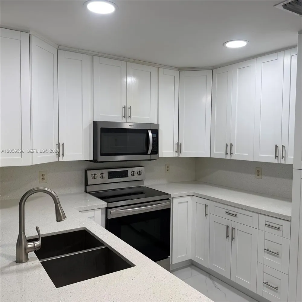 3349 NW 101st Ave Sunrise, FL 33351