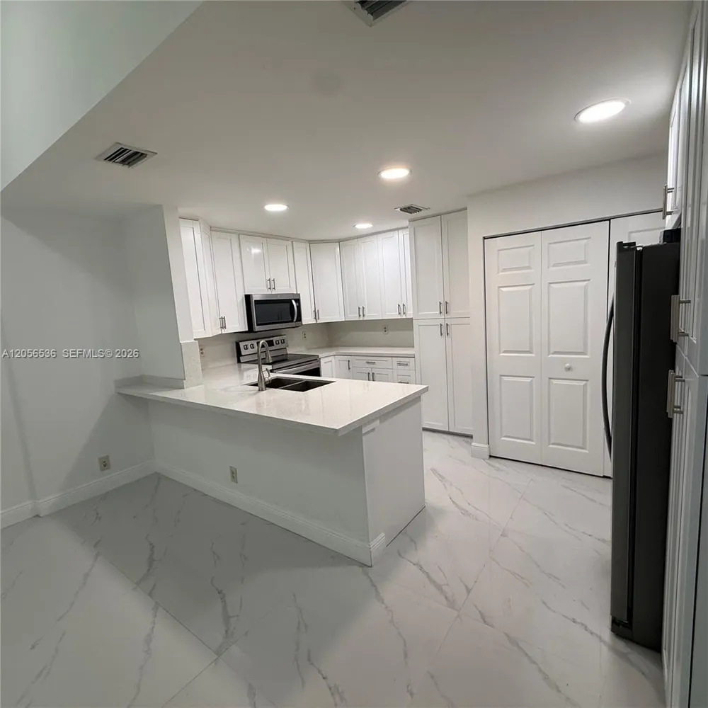 3349 NW 101st Ave Sunrise, FL 33351