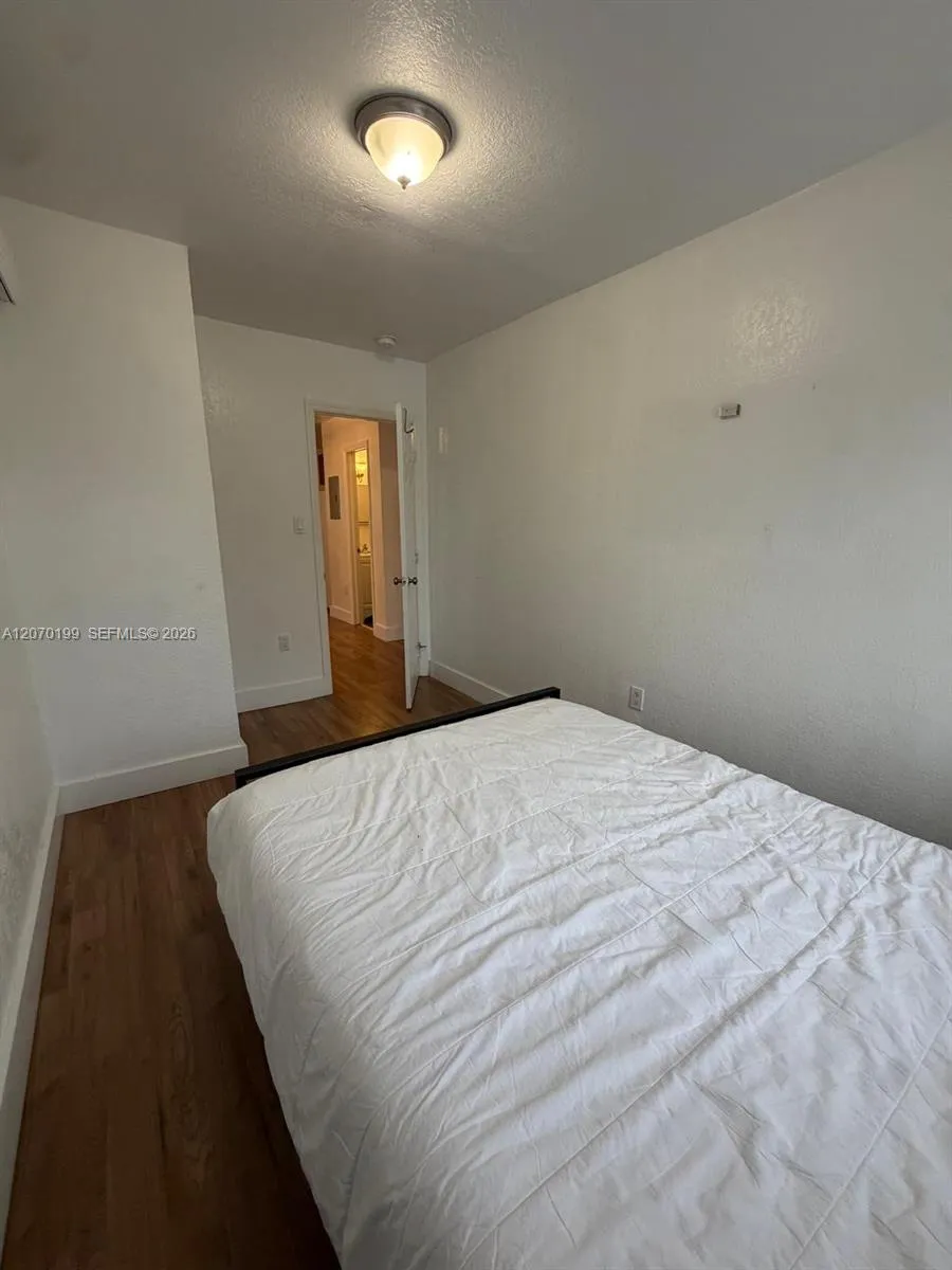 127 NW 47th Ter #2 Miami, FL 33127