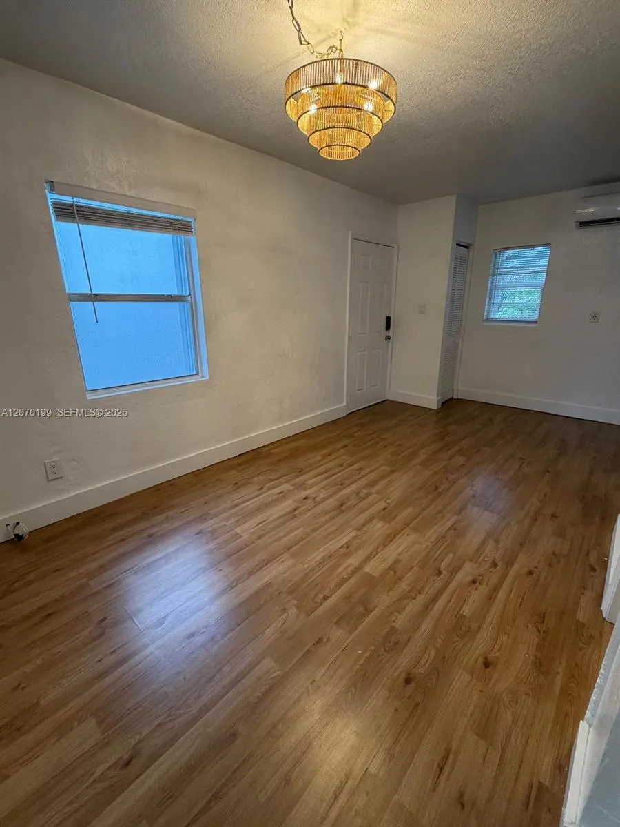 127 NW 47th Ter #2 Miami, FL 33127