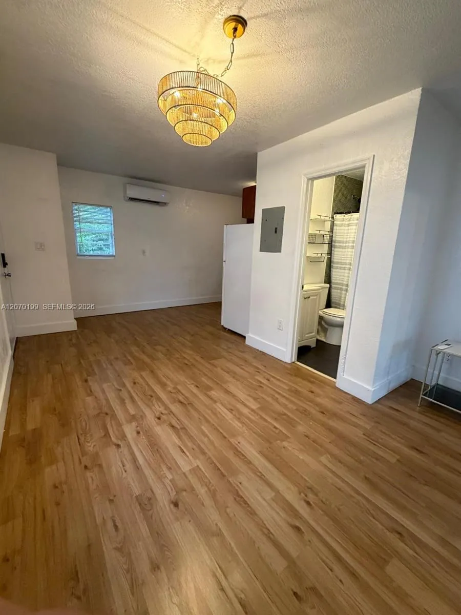 127 NW 47th Ter #2 Miami, FL 33127