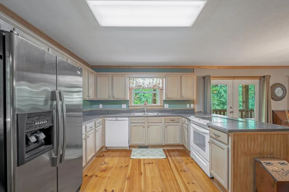 495 Dockery Lane Mineral Bluff, GA 30559