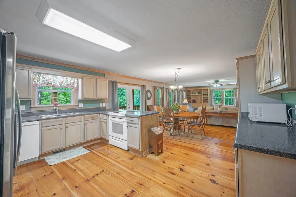 495 Dockery Lane Mineral Bluff, GA 30559