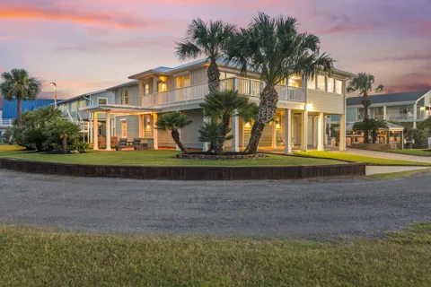 20 Park Dr