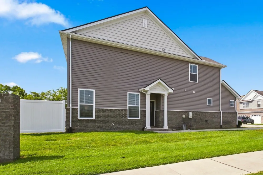 3 Torrey Pines Ln Lebanon, TN 37087