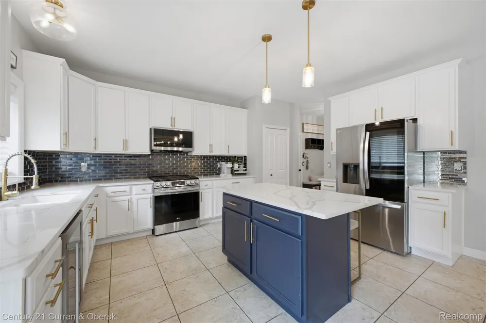 26643 Carly Drive Brownstown Charter Township, MI 48174