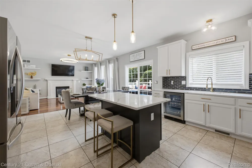 26643 Carly Drive Brownstown Charter Township, MI 48174