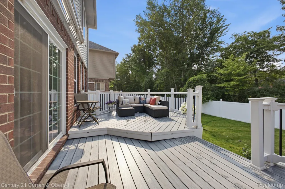 26643 Carly Drive Brownstown Charter Township, MI 48174